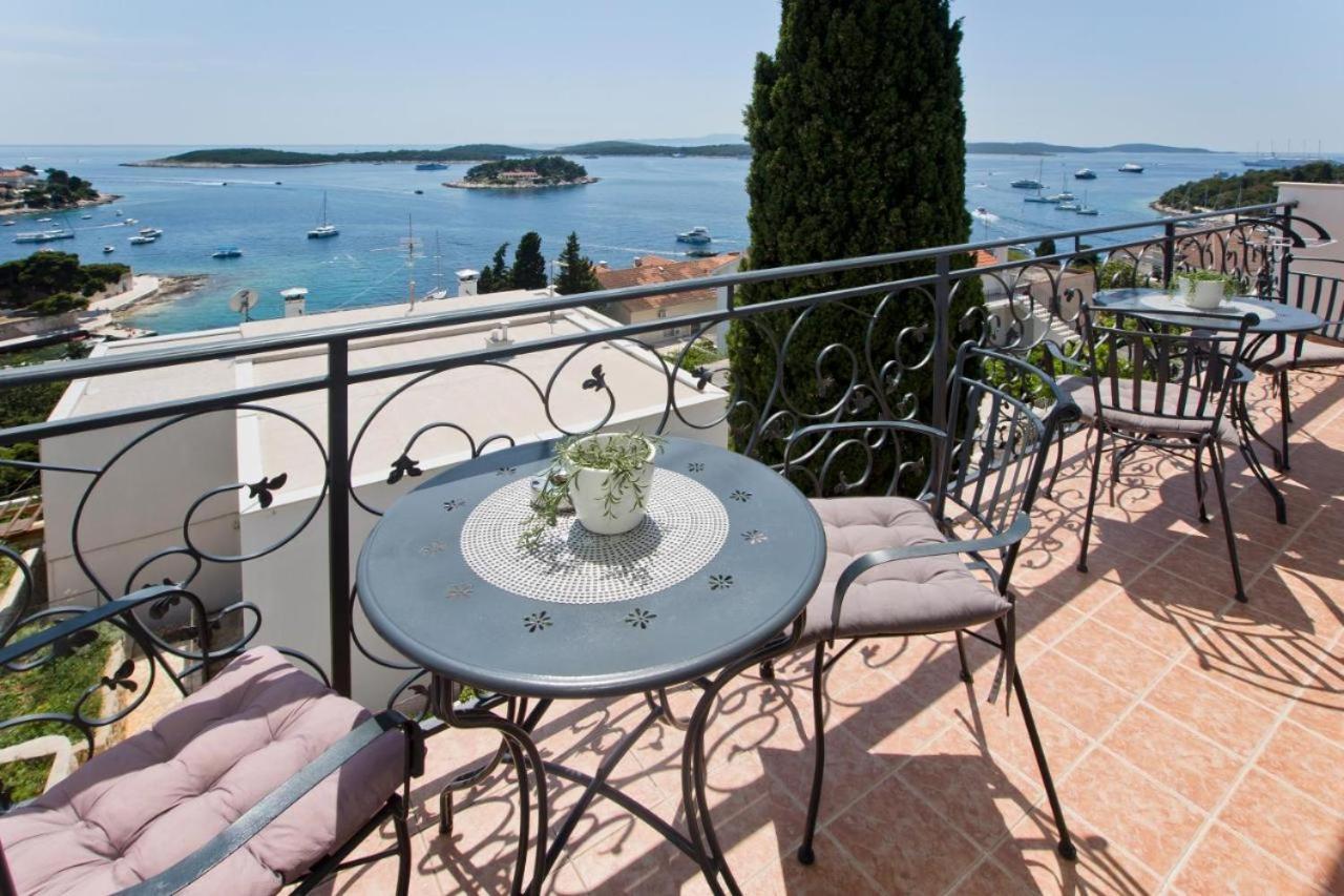 Villa Milton Luxe Hvar Hvar Town Exterior photo